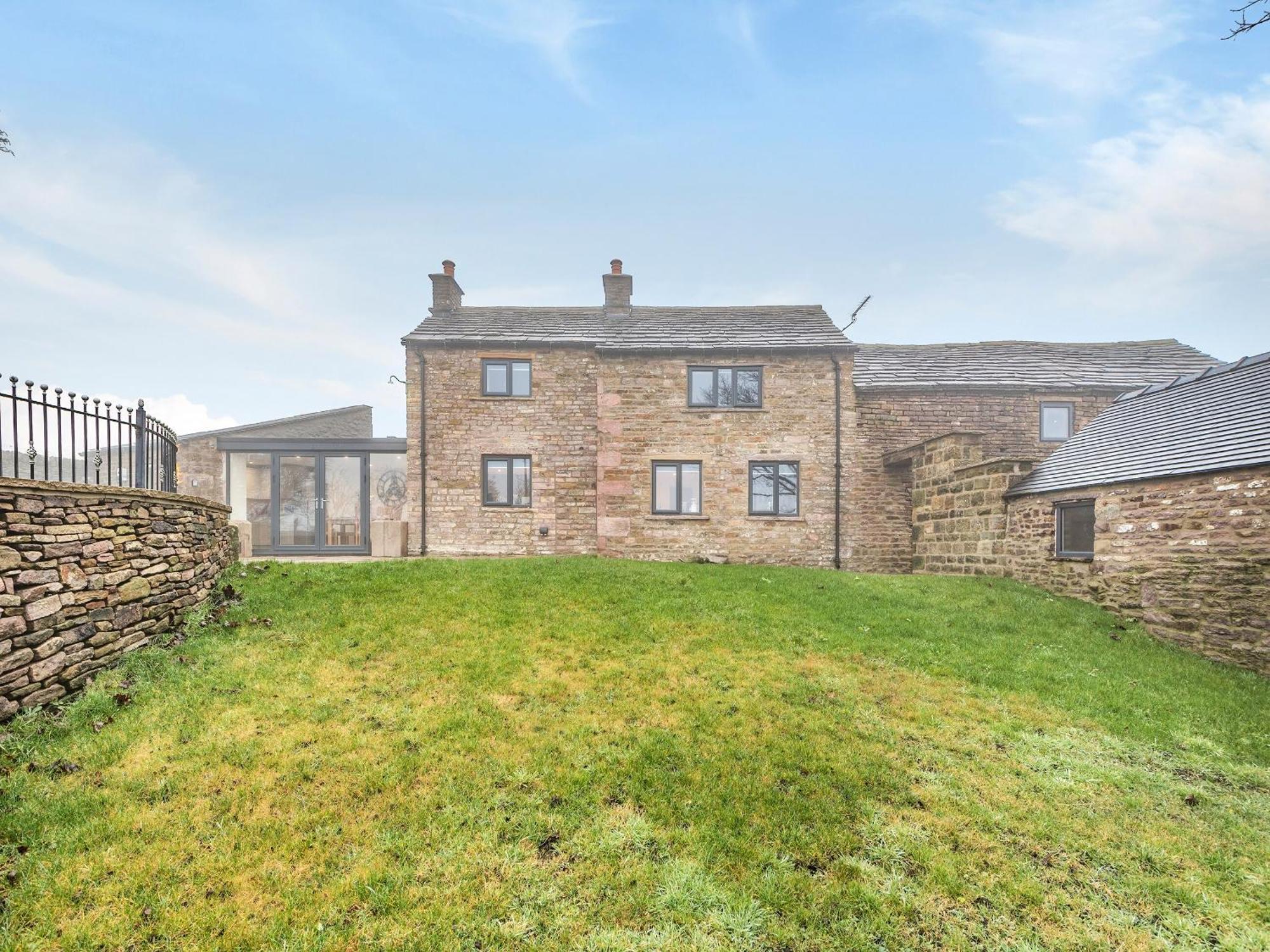 Headlands Farm Villa Flash Exterior photo